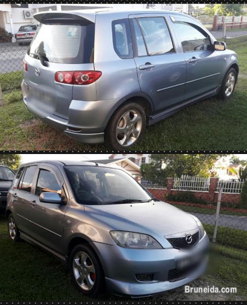 2004 Mazda 2 Manual - image 1