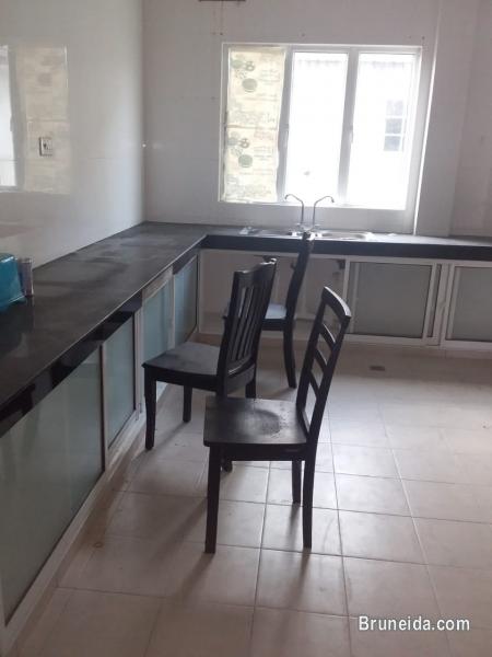 HOUSE FOR SALE - image 5