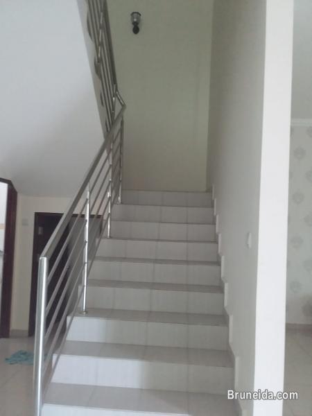 HOUSE FOR SALE - image 7