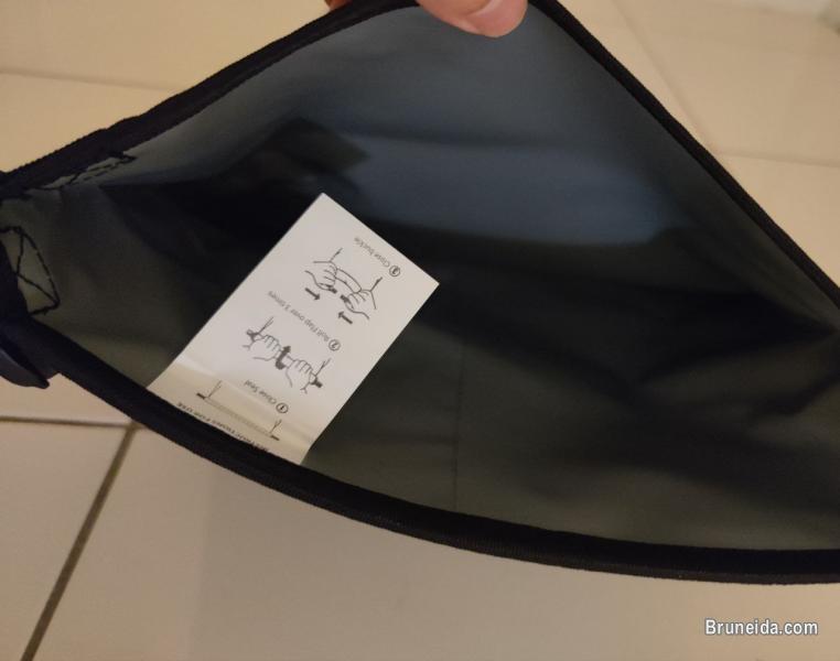 Waterproof Bag Pierre Cardin 5L whatsapp 8208 606 - image 2