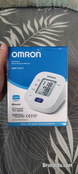 Omron Blood Pressure reading bluetooth whatsapp 8208 606 - image 1