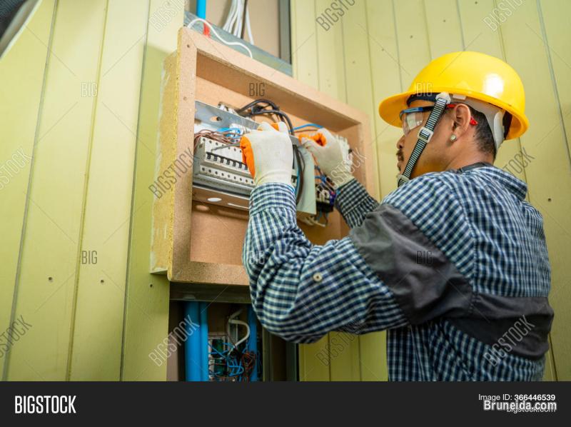 HOUSE REPAIR / RENOVATION - image 1