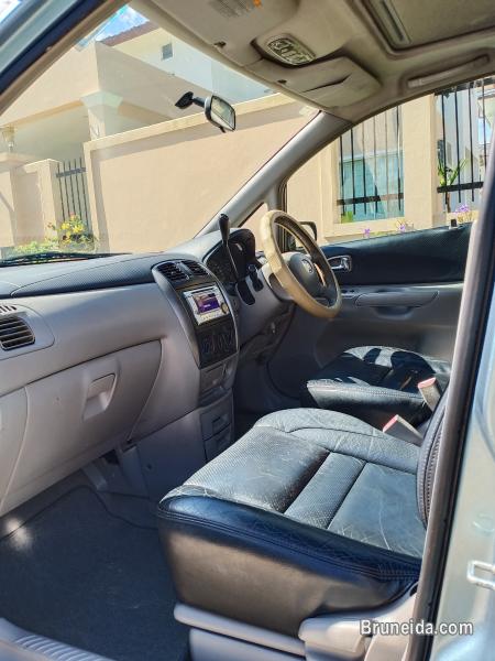 Expat leaving sale Mazda Premacy good condition - image 10