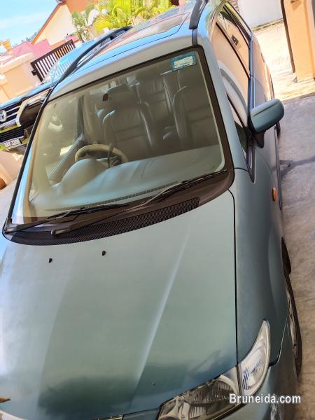 Expat leaving sale Mazda Premacy good condition - image 11