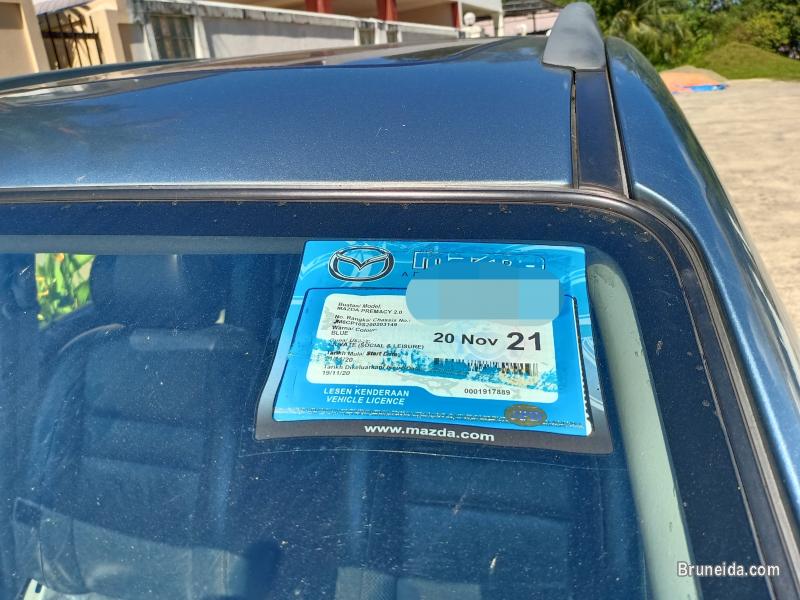 Expat leaving sale Mazda Premacy good condition - image 3