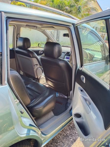 Expat leaving sale Mazda Premacy good condition - image 7