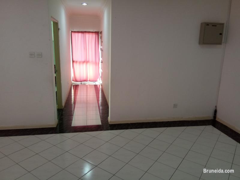 Apartment For Rent - image 4
