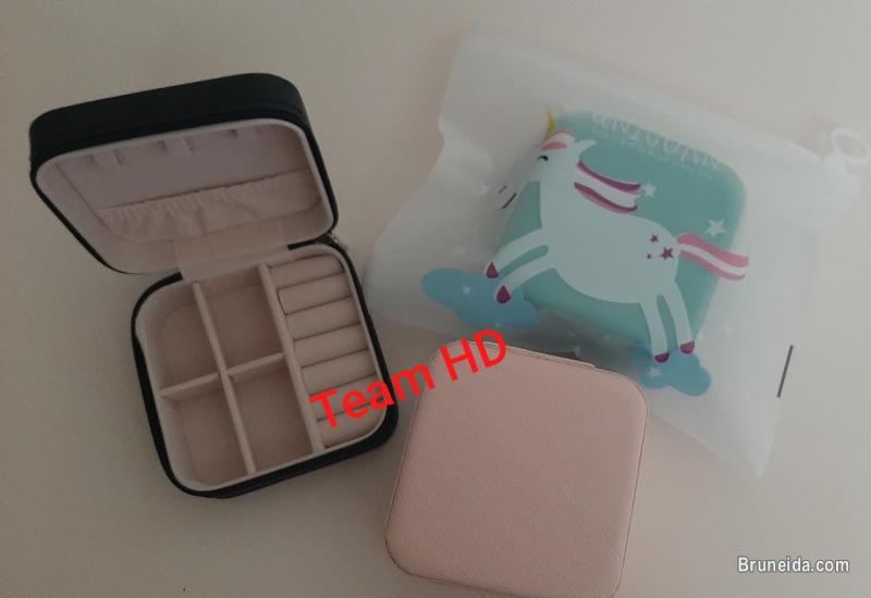 Mini Jewellery box and FREE 1 unicorn ziplock bag - image 1