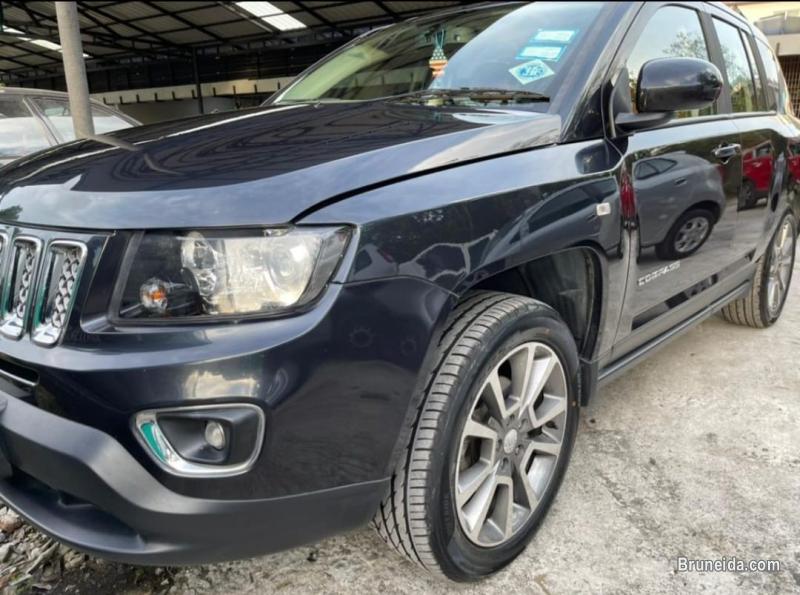 Jeep Compass Limited Serie 2014 - image 4