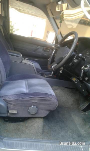 CAR FOR SALE TOYOTA LAND CRUISER - image 2