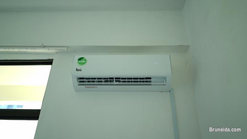 Semi-furnished room $290 - image 2