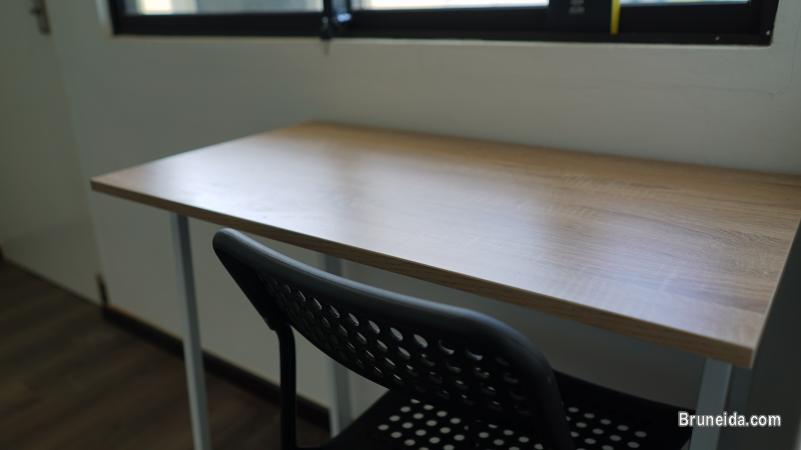 Semi-furnished room $290 - image 9