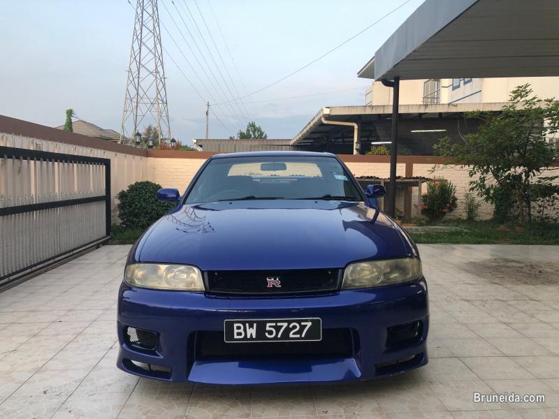 NISSAN R33 GTST (4 door) - image 1