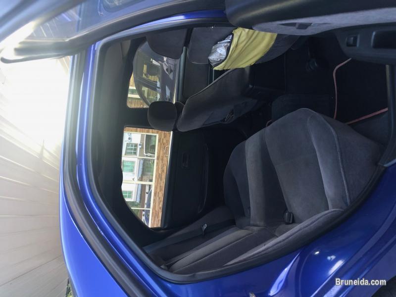 NISSAN R33 GTST (4 door) - image 8