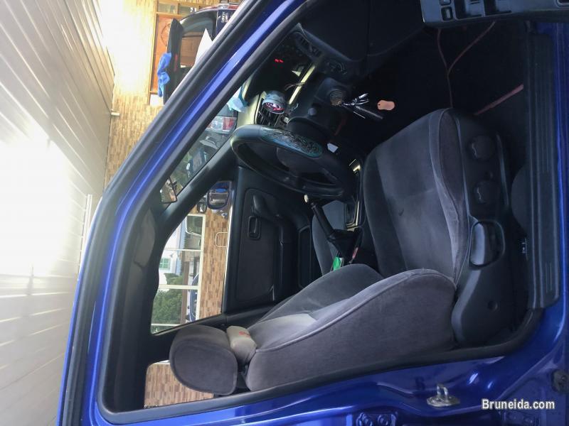 NISSAN R33 GTST (4 door) - image 9