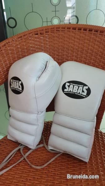 Original Sabas Boxing Gloves for Sale - image 2