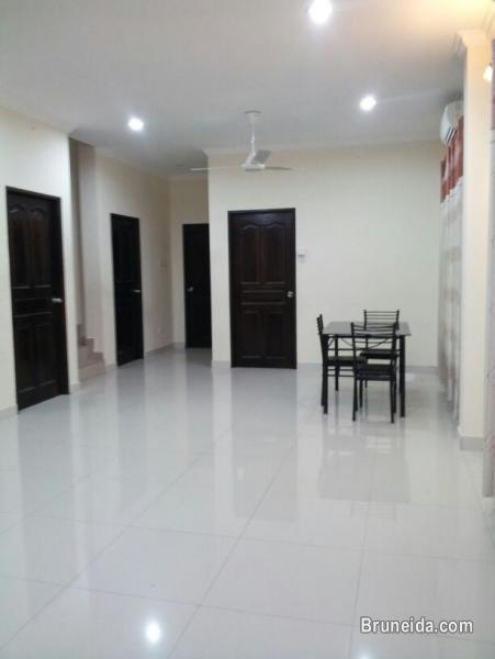 semi Detached For Rent!!! - image 3