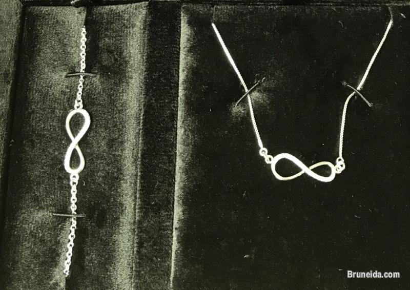 Artistry Jewellery - image 1