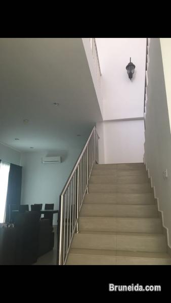 "Lumut Sand" Semi D Unit with 2 yr rental contract for Sale - image 4