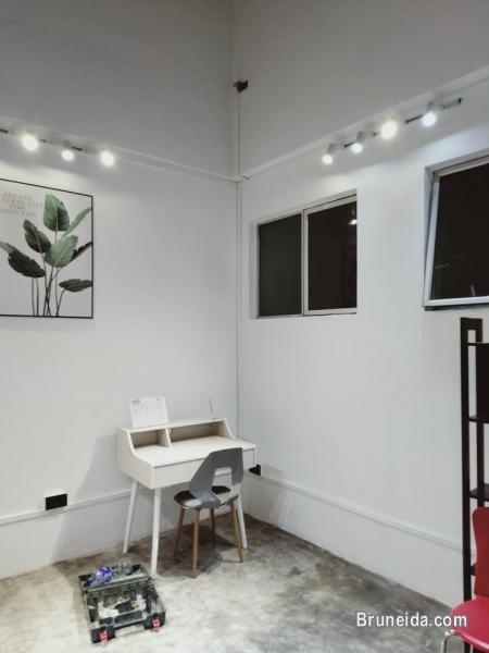 (AVAILABE) Flexi Desk @ Open Co-Working Space Co. Circle Tg Link - image 11