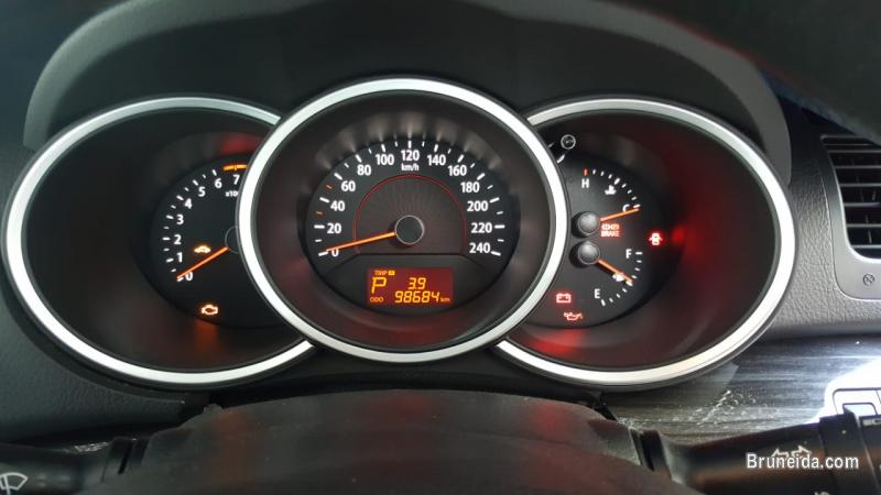 Kia Sorento 2WD 2. 4L for Sell - image 5