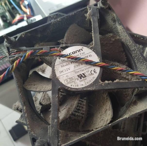 I (fix/optimize/renew) computers. Call 7476191. - image 2