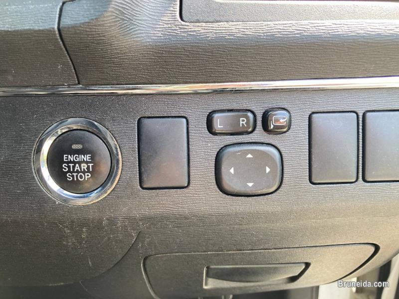 Toyota Avensis 2. 0 XL STD - image 6