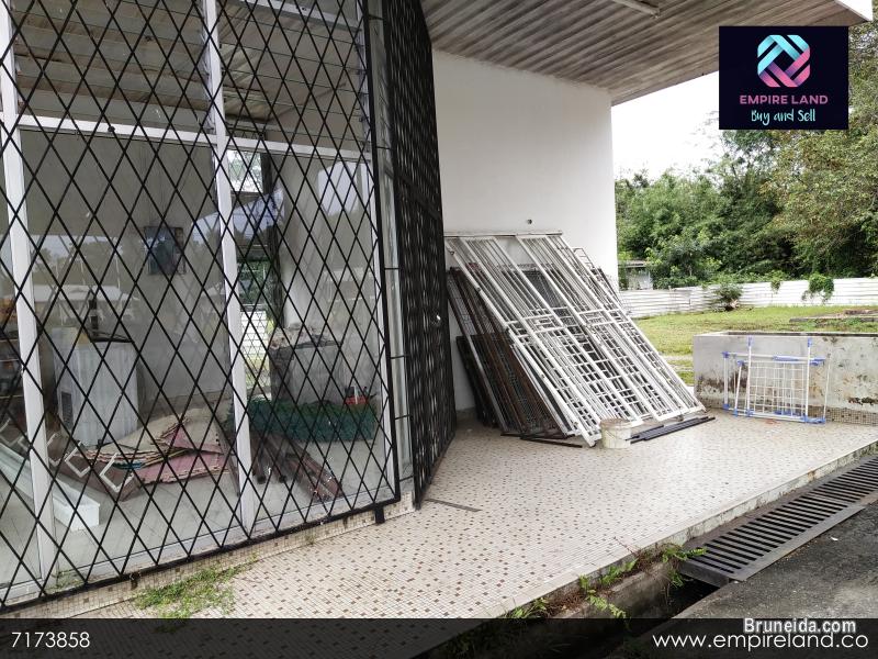 (SOLD) TUTONG, BRUNEI - PETER LAND - image 7