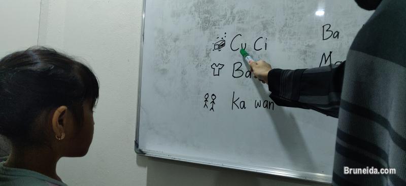 Home tuition Administrative Assistant - image 1