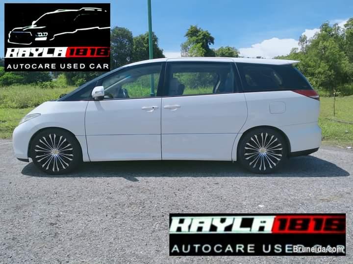 TOYOTA ESTIMA - image 1