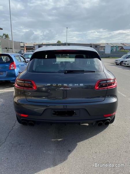 FOR SALE Porsche Macan 2. 0 - 2017 - $46, 500 - image 2
