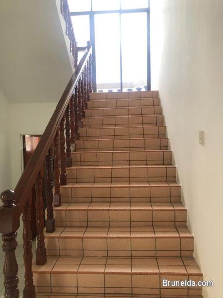 For Rent Detach Vintage Home in Jerudong - image 8