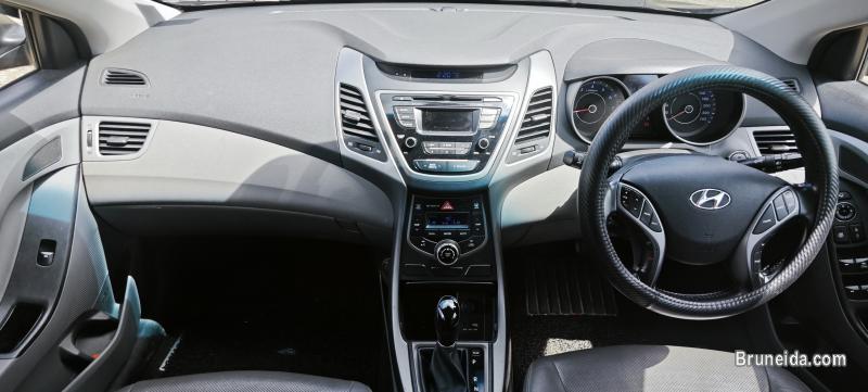 Hyundai Elantra GLS High Spec 2015 - image 3