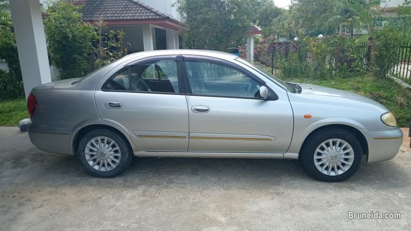 2004 Nissan Sunny For Sale - image 3
