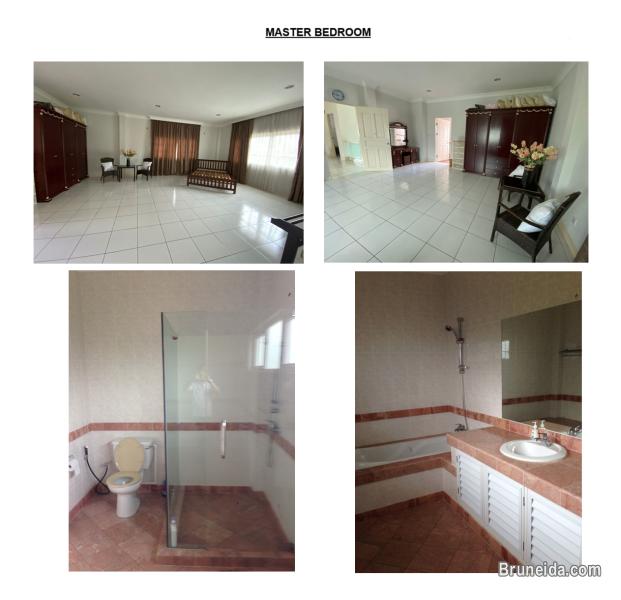 Double Story Detached House For Rent - image 5