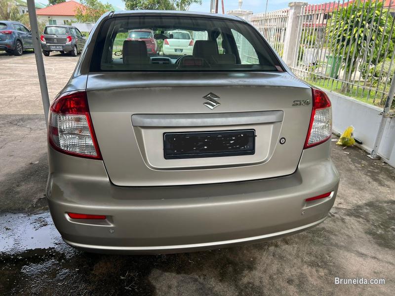 Suzuki SX4 Sedan 1. 6 - image 2