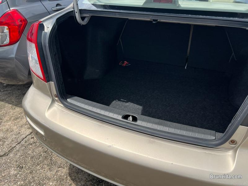 Suzuki SX4 Sedan 1. 6 - image 8