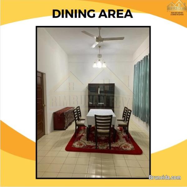 Double Storey Detached House For Rent - image 4