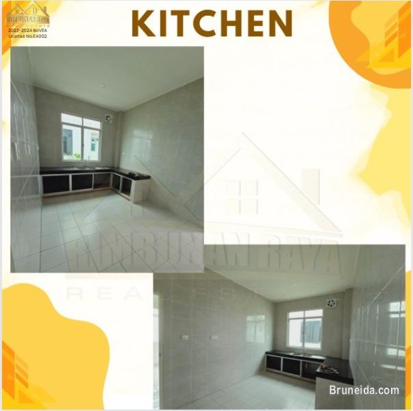 Double Storey Detached House For Sale - image 3