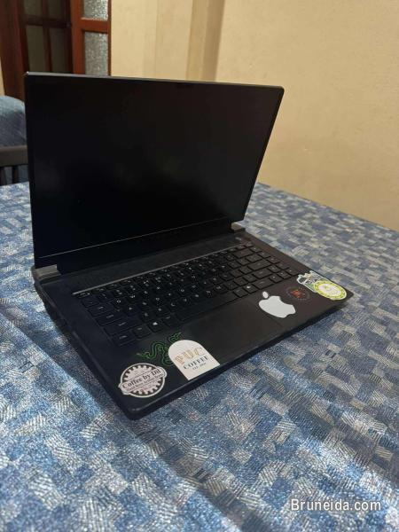 Alienware M15 Ryzen R5 - image 2