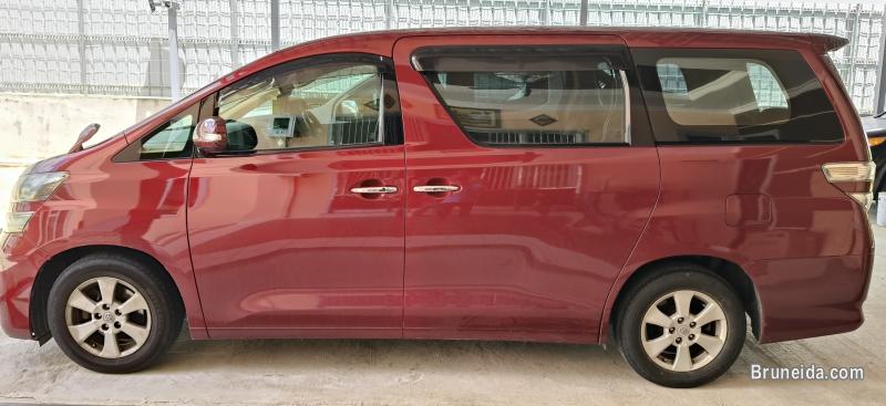 Family car for sale - image 3