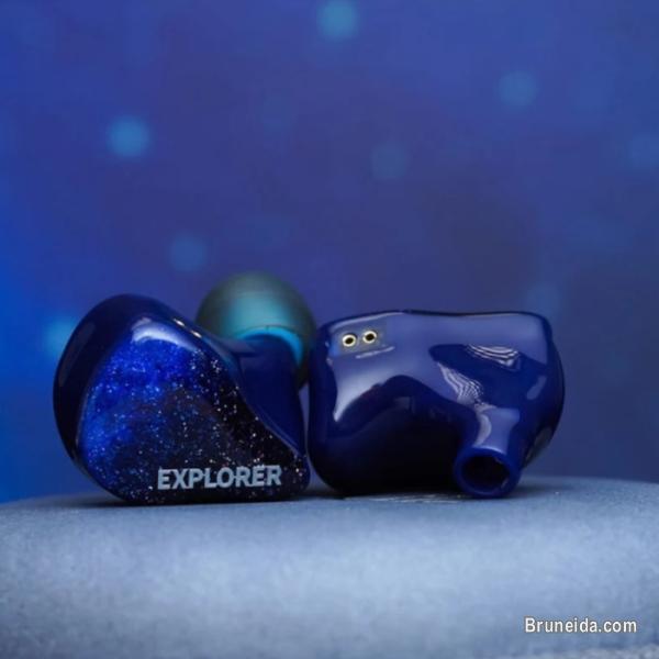 Aful Explorer (1DD+2BA) 3 driver IEM. - image 2