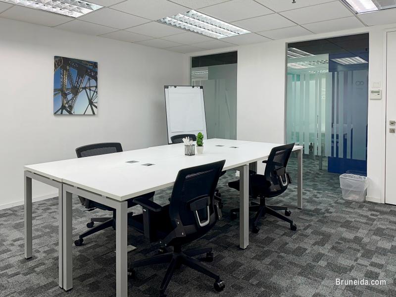 Flexible workspace in Regus PGGMB - image 4