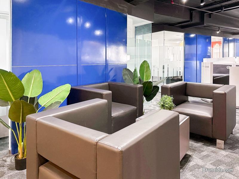 Open plan office space for 15 persons in Regus PGGMB - image 5