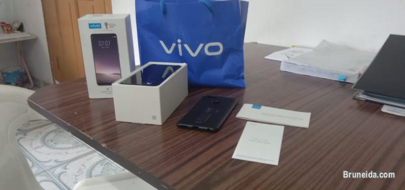 Vivo v7+ - image 2