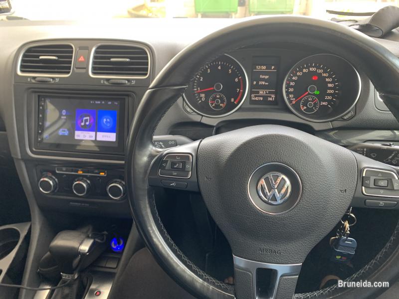 Volkswagen Golf 1. 6 CC (white) - image 5