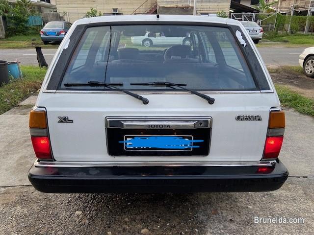 Toyota Cressida wagon 2. 4cc XL - MOdel"1992 or swap - image 5