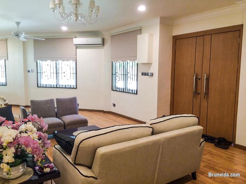 Beribi 2 Storey Fully Furnished Detached House For SALE - image 5