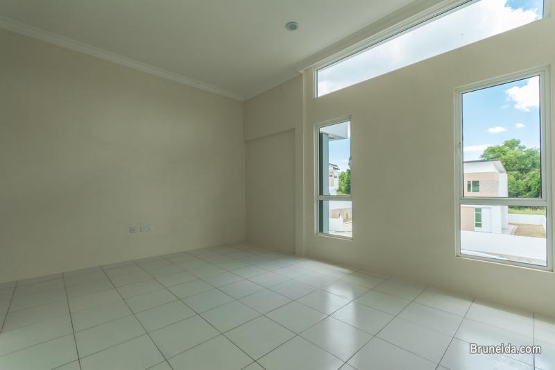 DADAP GARDEN - TERRACE HOUSE FOR SALE - image 6