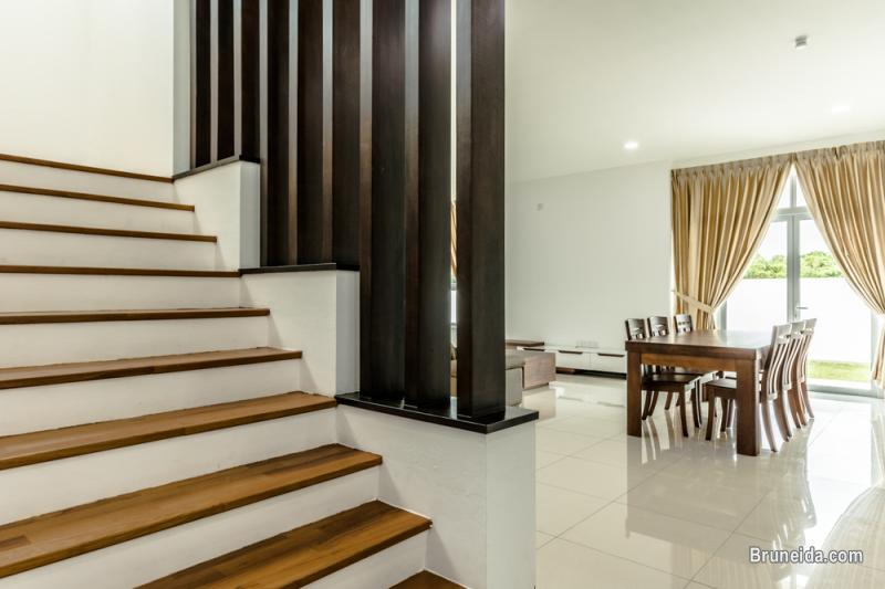 Brand New and Beautiful Lambak Semi-Detached House for RENT - image 7